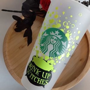 Hocus Pocus themed Sanderson Sister Color changing bubbles Starbucks Cold Cup